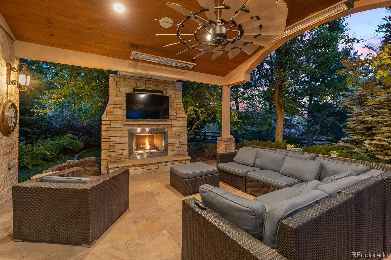 4443 W Cottonwood Place Littleton CO 80123 | MLS #REC9342139 06152026041712 1600 44