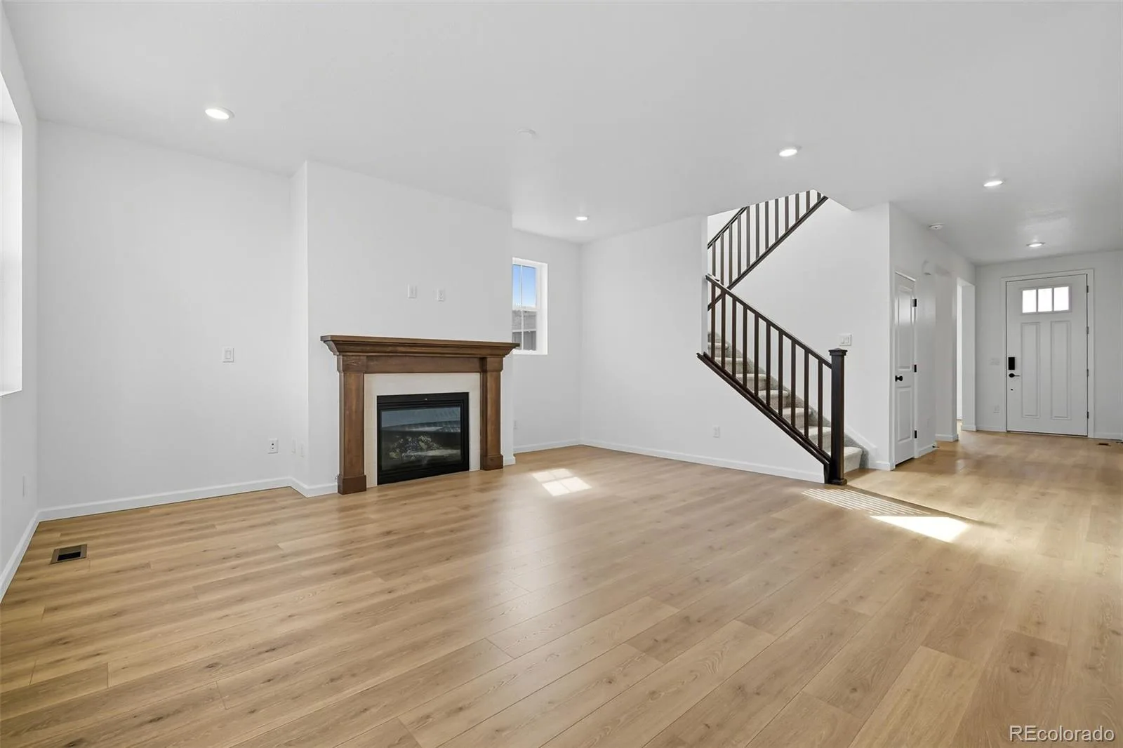 3639 Recess Lane Castle Rock CO 80108 | MLS #REC9345124 08242026193448 1600 14