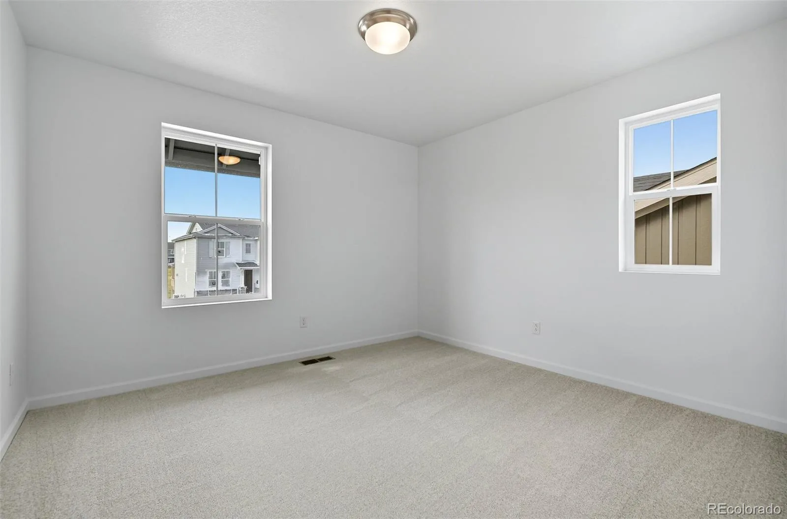 3639 Recess Lane Castle Rock CO 80108 | MLS #REC9345124 08242026193448 1600 29