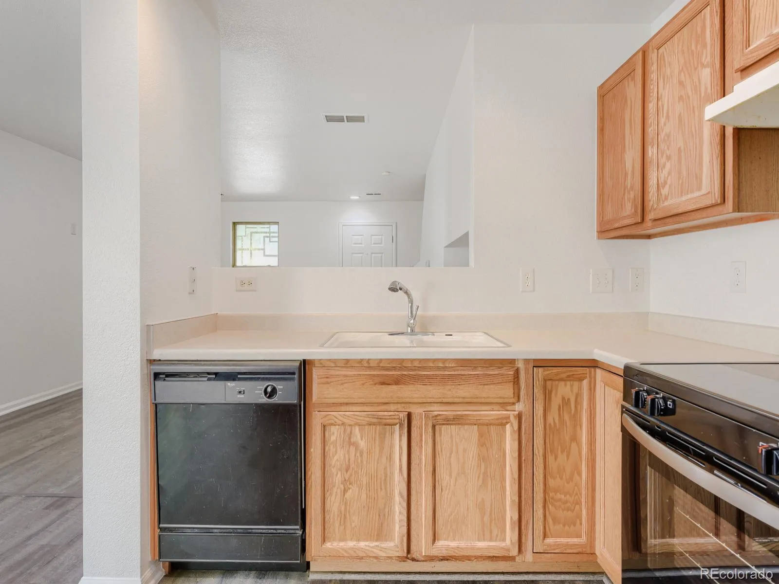 11817 W Tufts Place Morrison CO 80465 | MLS #REC9346327 07212026211925 1600 6