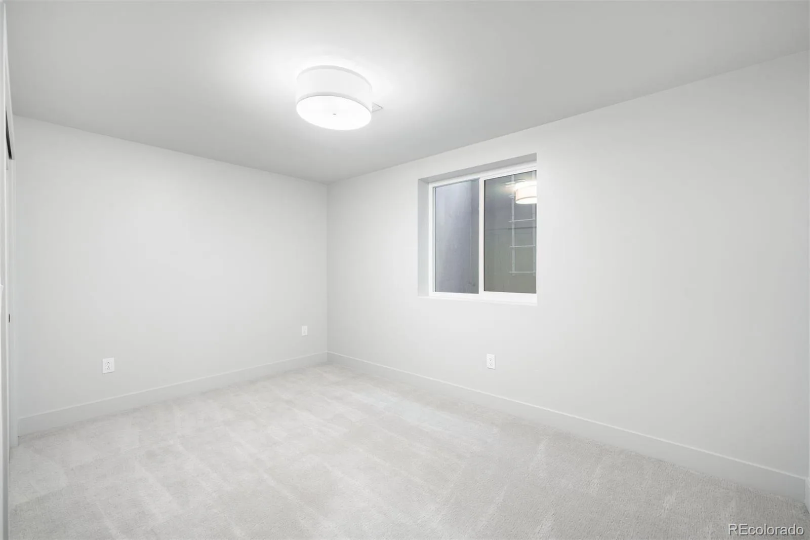 407 Madison Street Denver CO 80206 | MLS #REC9346912 09222026121140 1600 31
