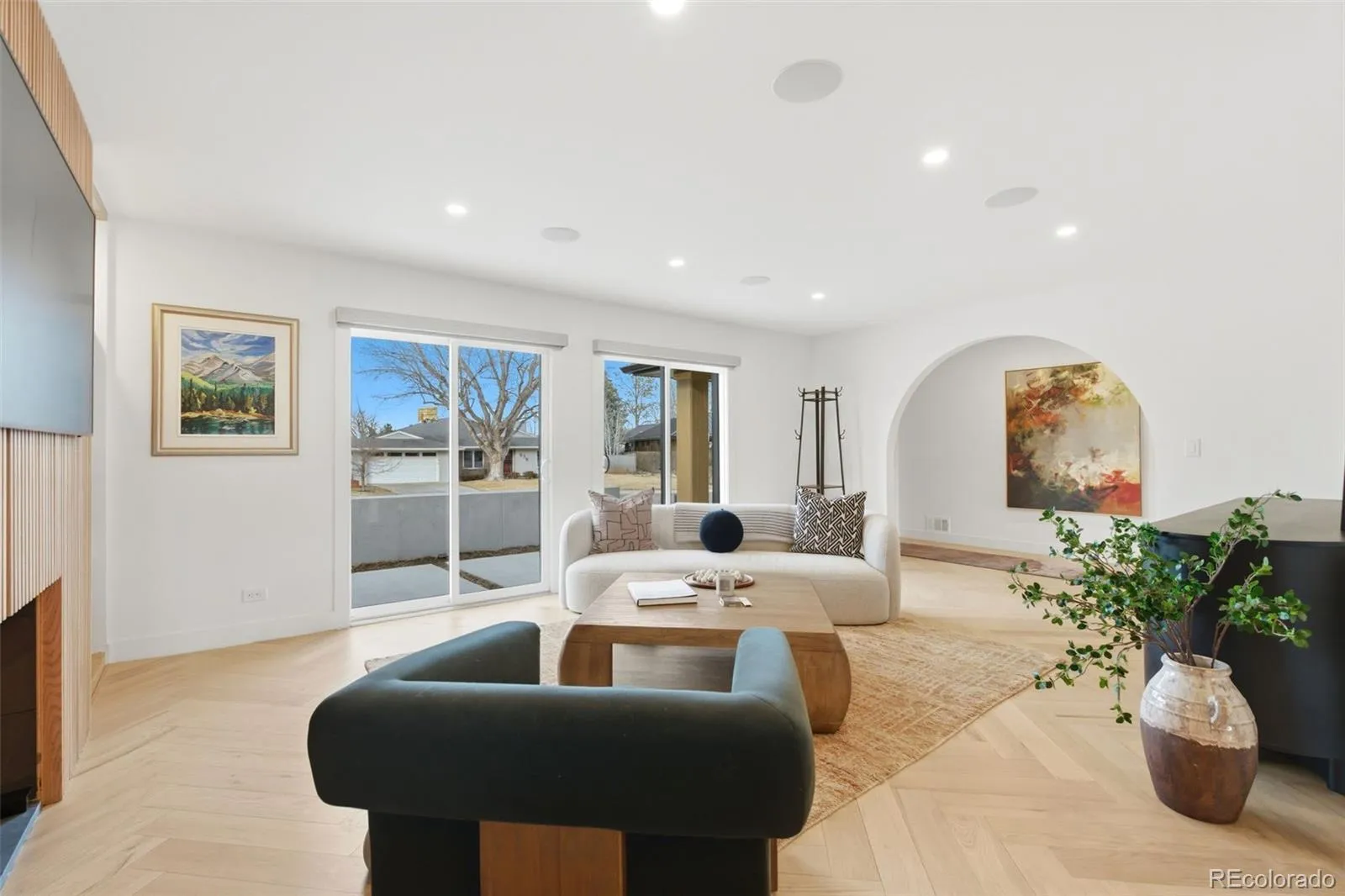 04112026162047 1600 2