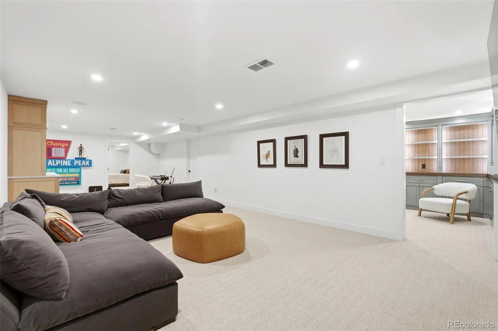 04112026162047 1600 31