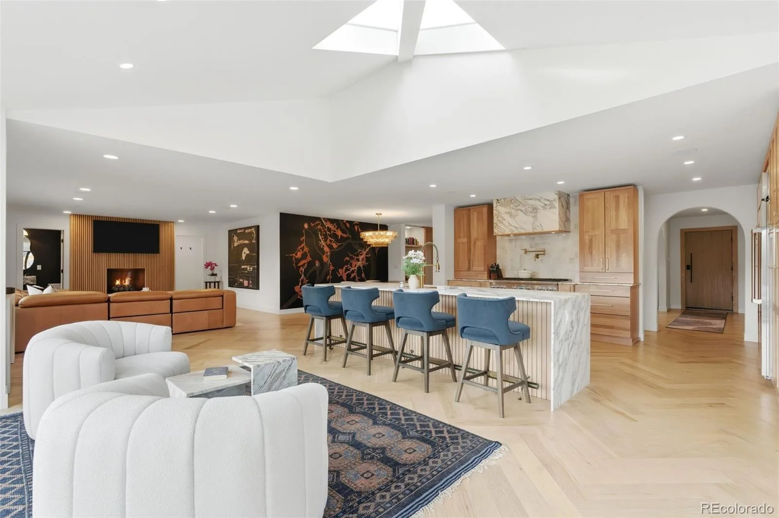 641 S Monroe Way Denver CO 80209 | MLS #REC9347436 08252026211557 1600 11