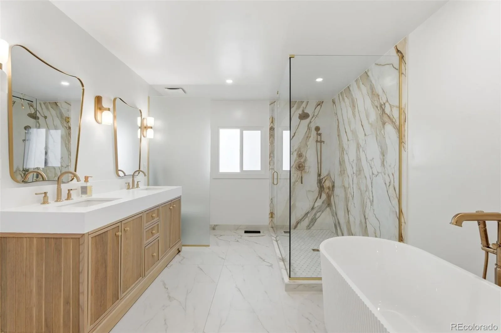 641 S Monroe Way Denver CO 80209 | MLS #REC9347436 08252026211557 1600 24