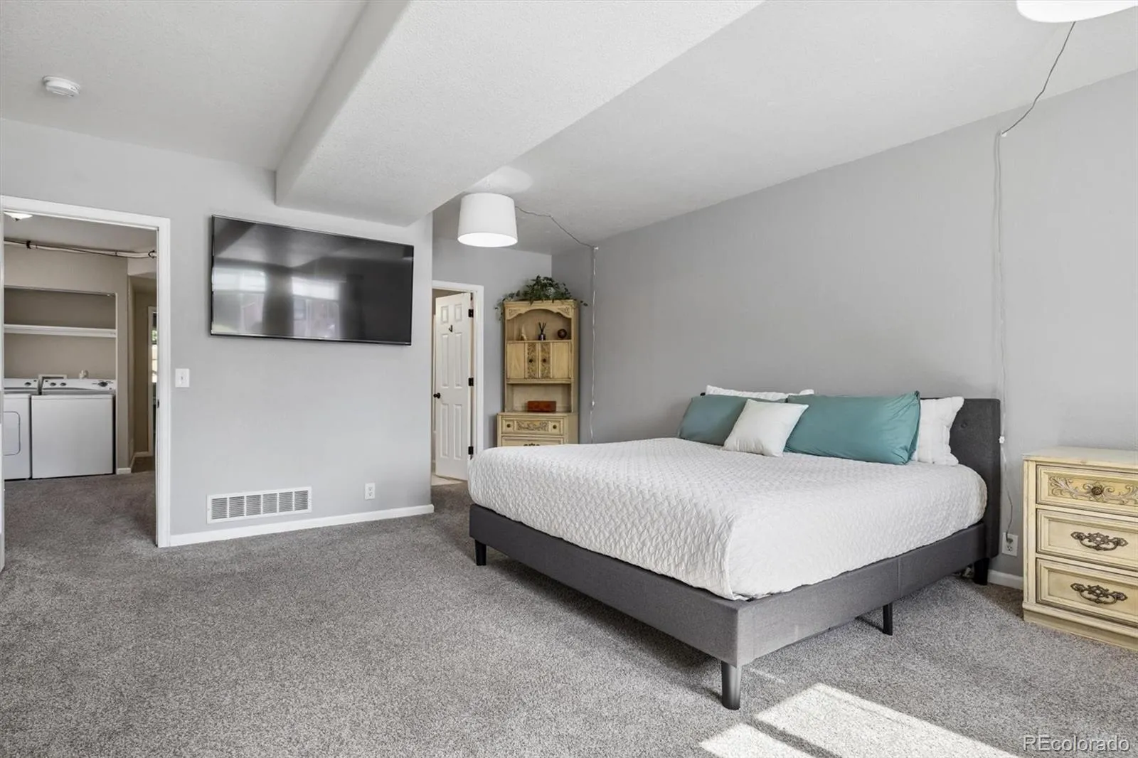 4814 Benton Street Denver CO 80212 MLS #REC9347565 05232026100540 1600 13
