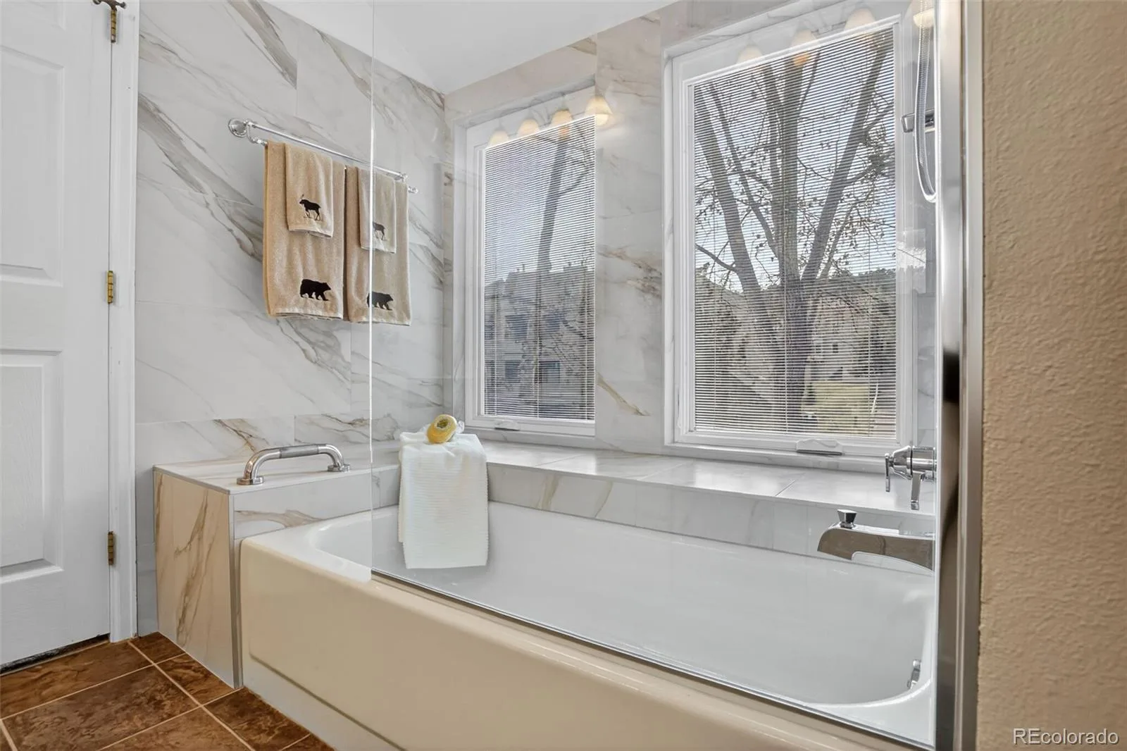 23660 Pondview Place #E #3 Golden CO 80401 | MLS #REC9348260 05302026210508 1600 14