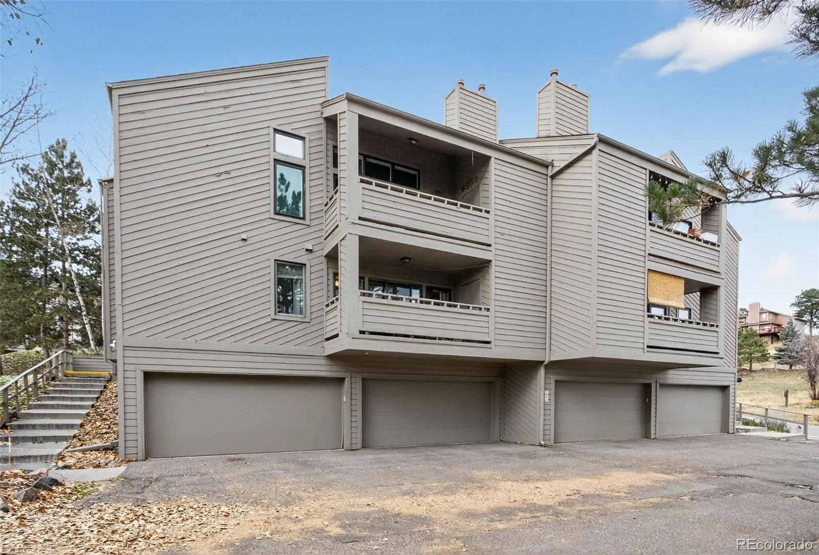 23660 Pondview Place #E #3 Golden CO 80401 | MLS #REC9348260 05302026210508 1600 22