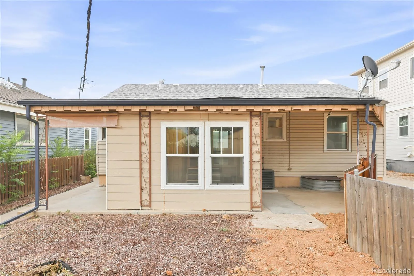 1945 Oakland Street Aurora CO 80010 | MLS #REC9348740 10082026230155 1600 14