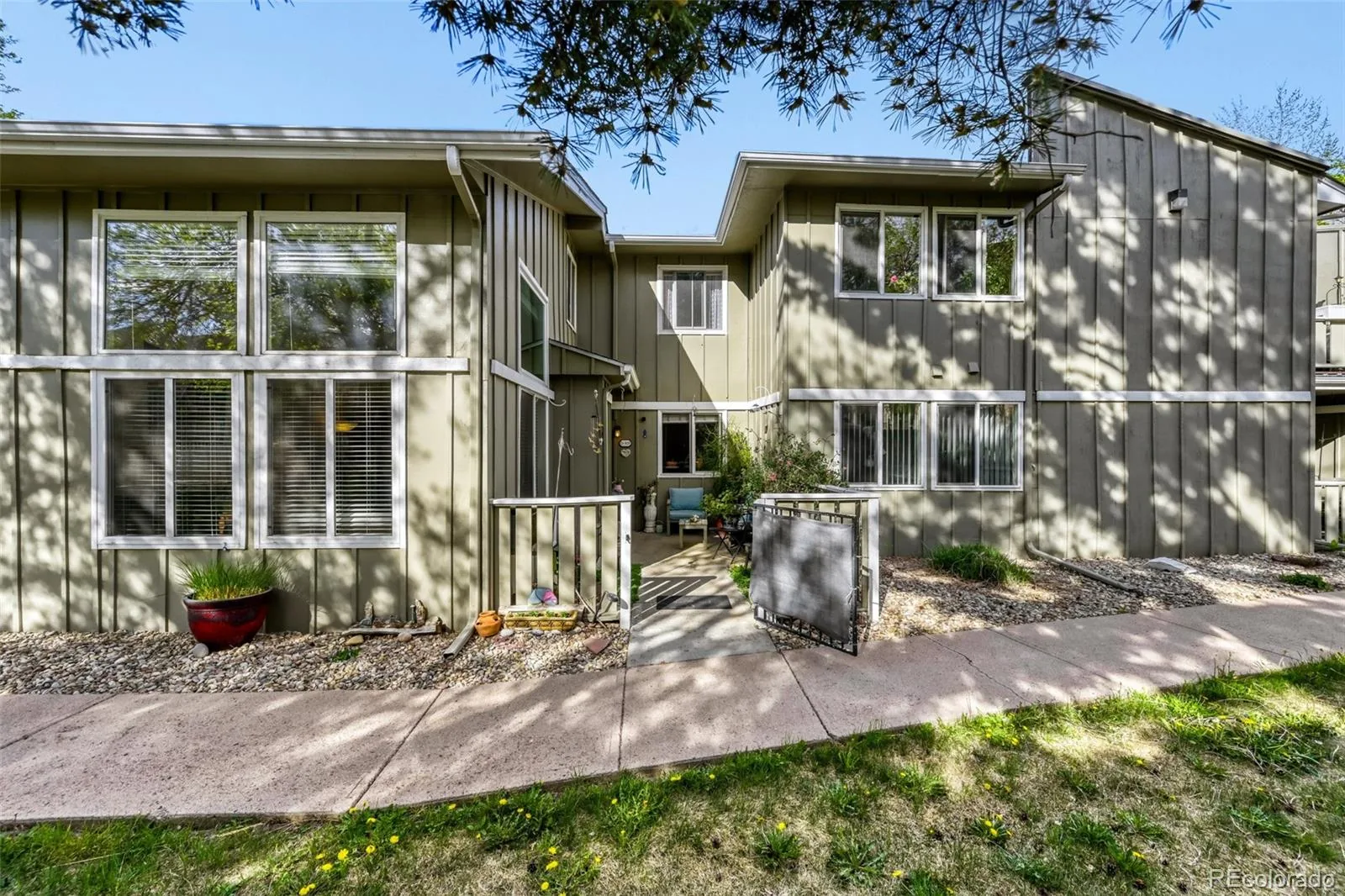 857 S Van Gordon Court #103 #D Lakewood CO 80228 | MLS #REC9349014 08302026165615 1600 1