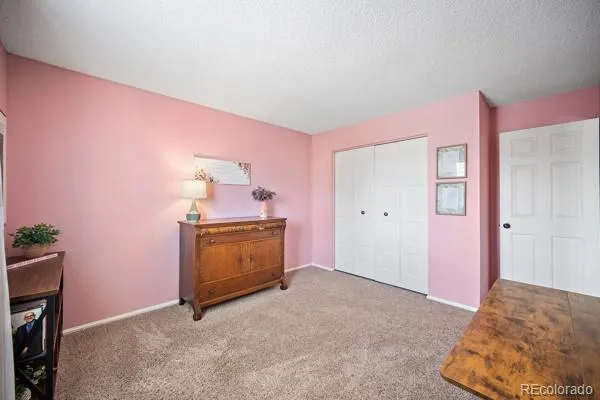 04092026125239 600 34