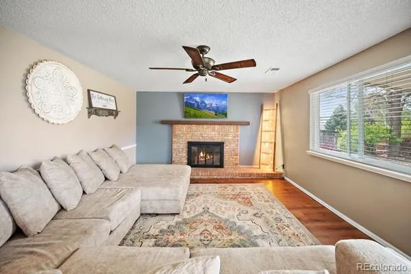 04092026125239 600 9