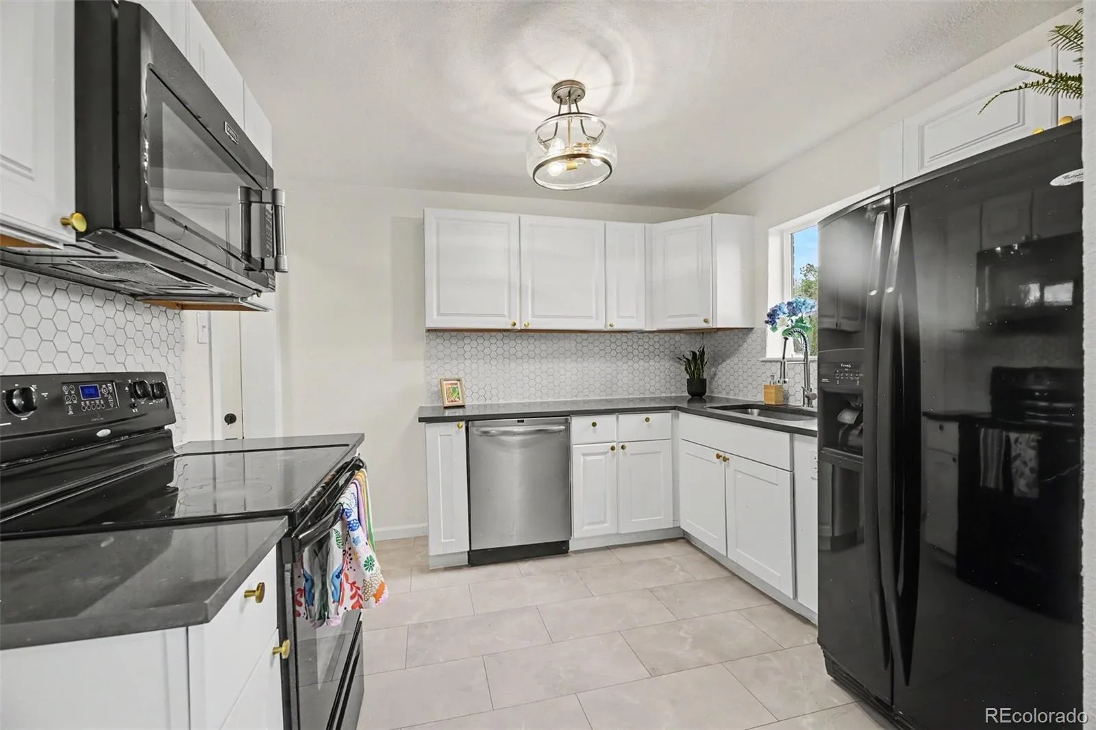 6825 E Martin Luther King Jr Boulevard Denver CO 80207 | MLS #REC9351058 08282026022600 1600 9