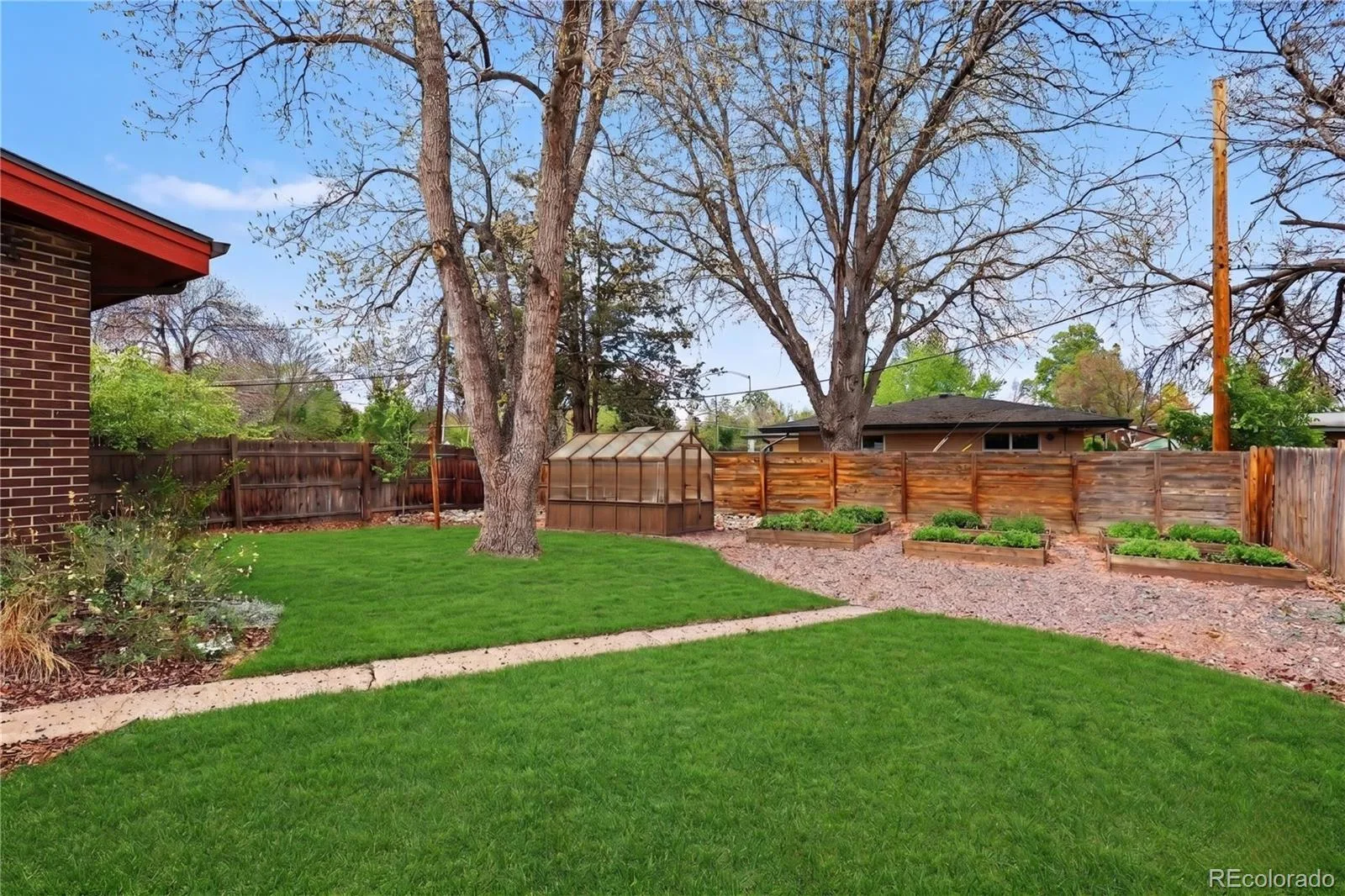 1890 S Monaco Parkway Denver CO 80224 | MLS #REC9351380 08272026004450 1600 16