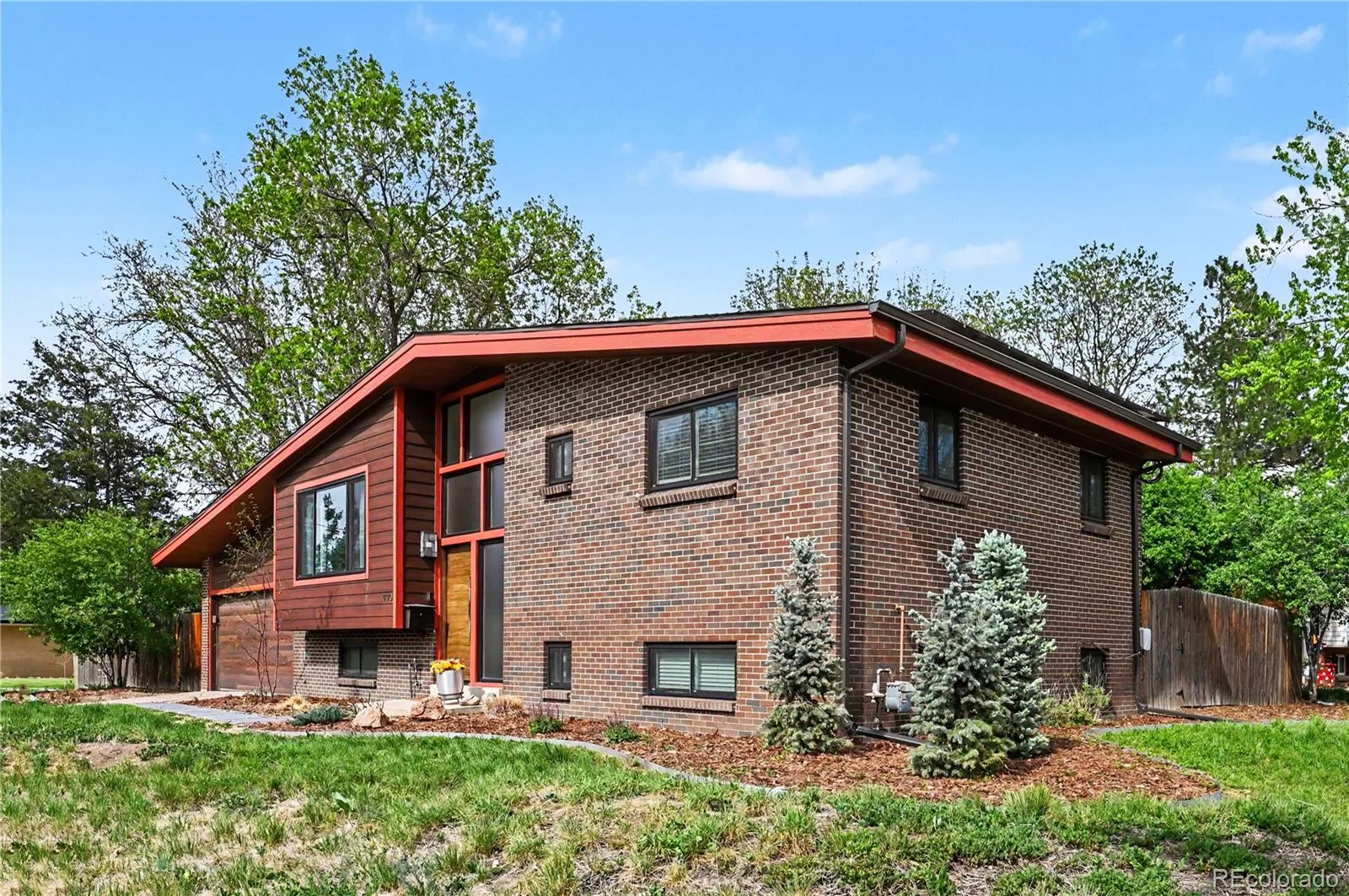 1890 S Monaco Parkway Denver CO 80224 | MLS #REC9351380 08272026004450 1600 18