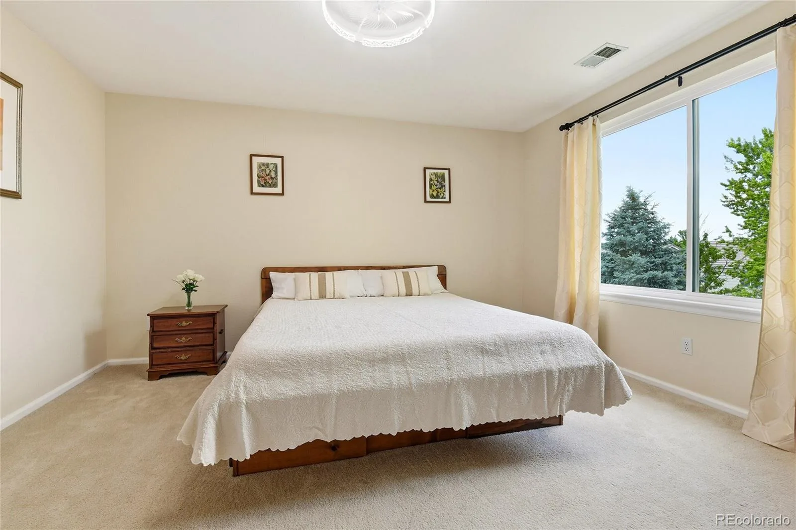 5166 S Shawnee Way Aurora CO 80015 | MLS #REC9351784 06062026161841 1600 16