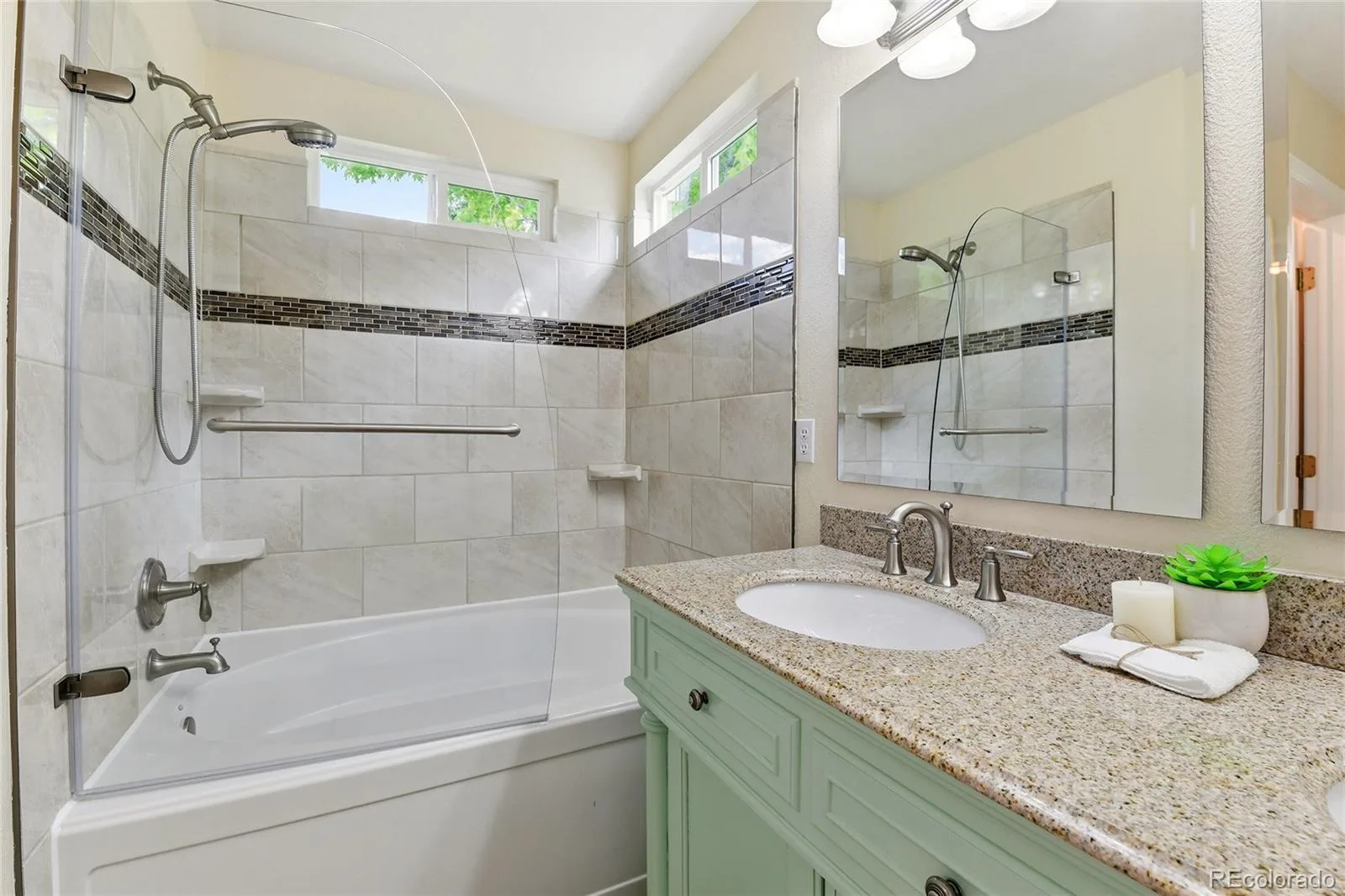 5166 S Shawnee Way Aurora CO 80015 | MLS #REC9351784 06062026161841 1600 21