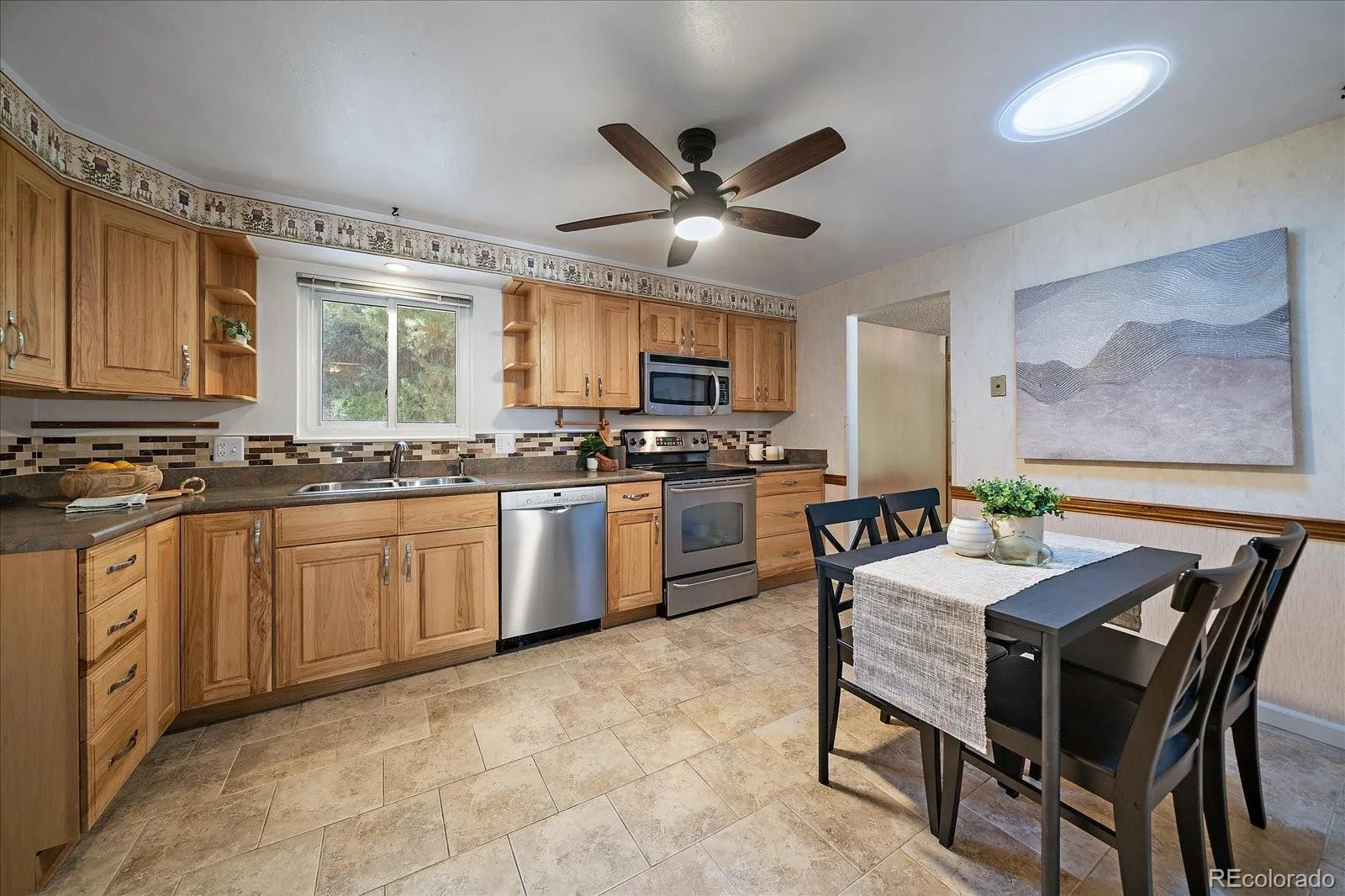 13582 W Dakota Avenue Lakewood CO 80228 | MLS #REC9354333 09272026043419 1600 11