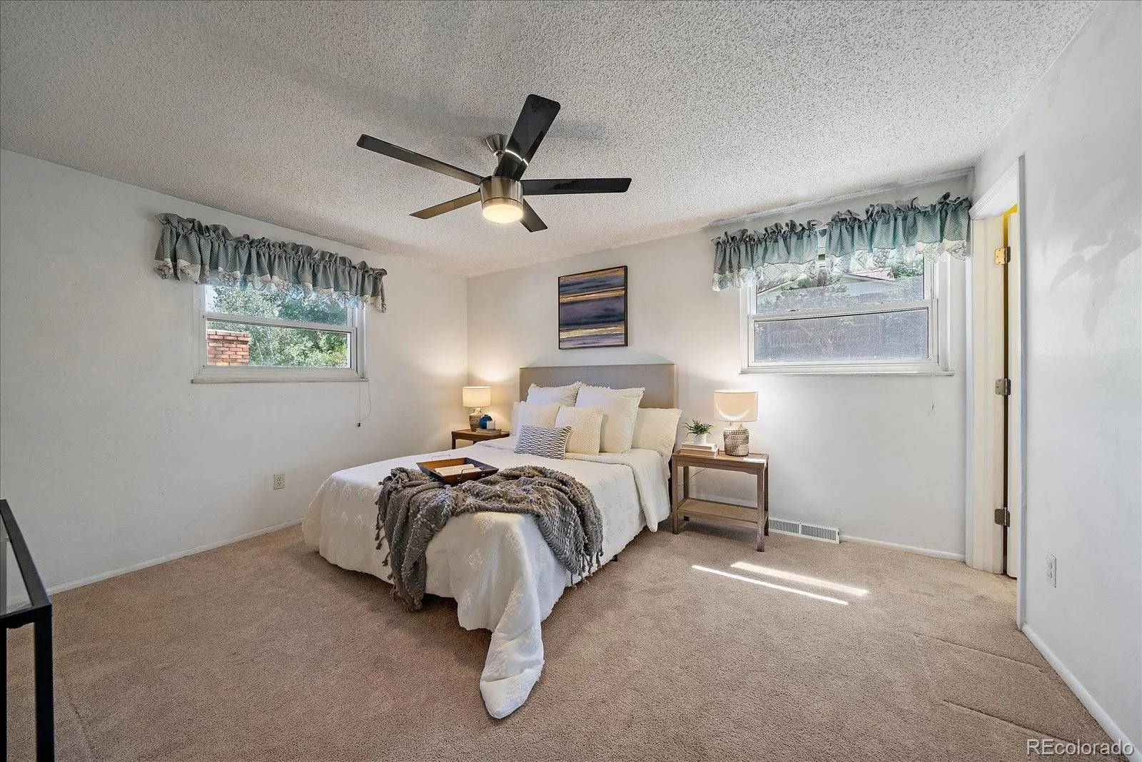 13582 W Dakota Avenue Lakewood CO 80228 | MLS #REC9354333 09272026043419 1600 13