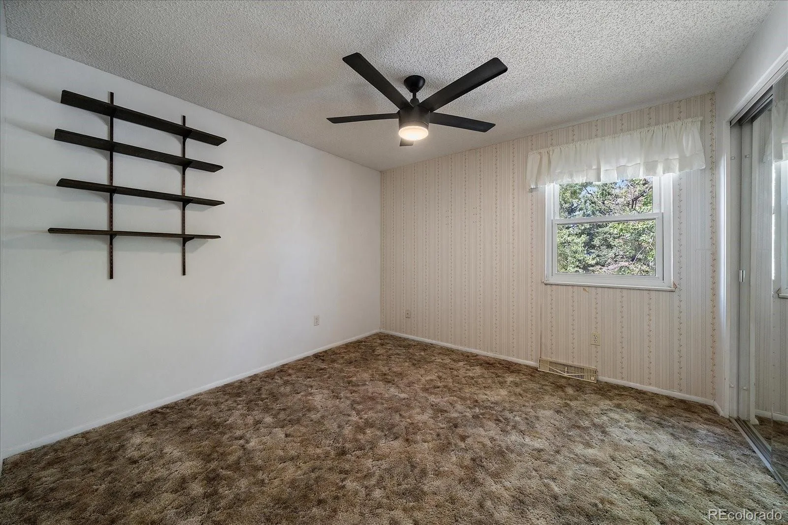 13582 W Dakota Avenue Lakewood CO 80228 | MLS #REC9354333 09272026043419 1600 18