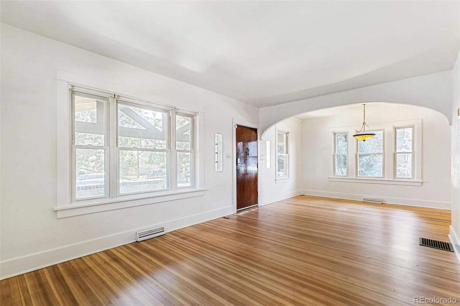 3601 N Raleigh Street Denver CO 80212 | MLS #REC9354428 08212026030947 1600 27