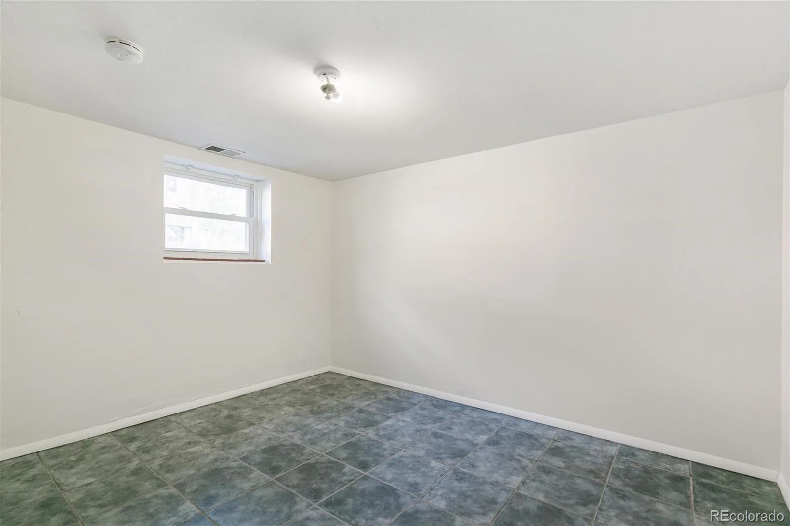 3601 N Raleigh Street Denver CO 80212 | MLS #REC9354428 08212026030947 1600 38