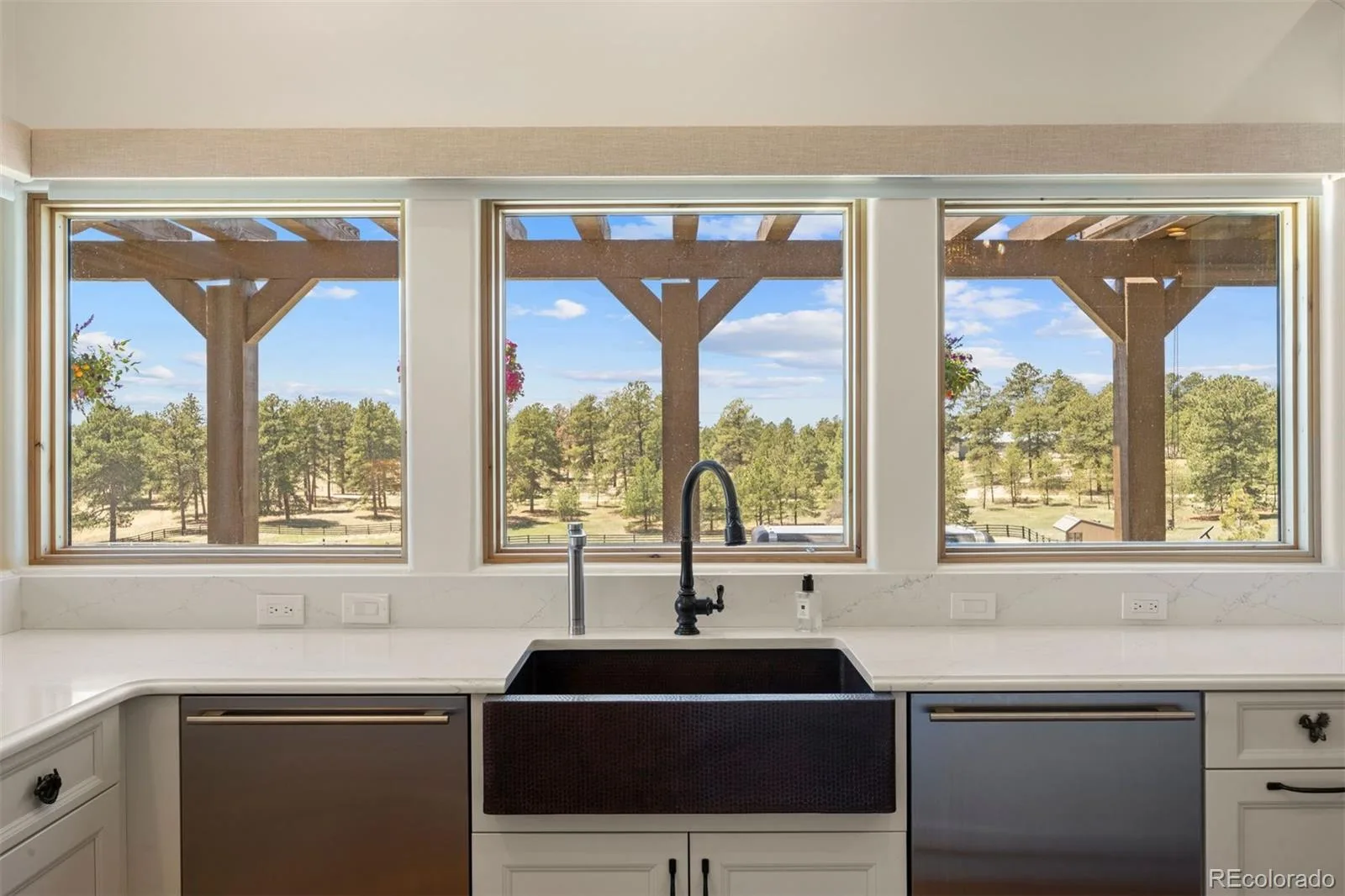 10559 Democrat Road Parker CO 80134 | MLS #REC9354617 06032026224633 1600 14