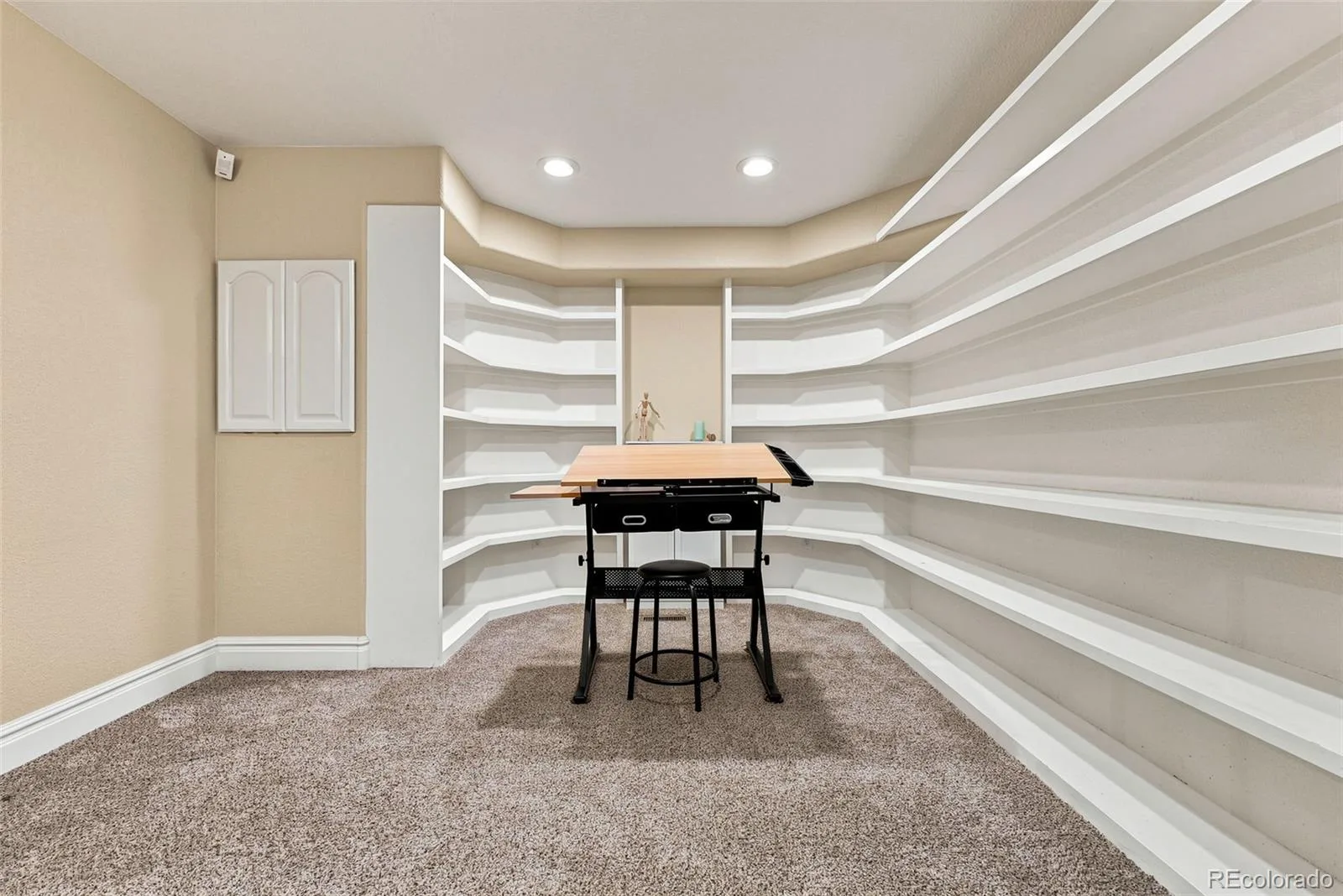 9381 W 67th Place Arvada CO 80004 | MLS #REC9355436 07242026160112 1600 32