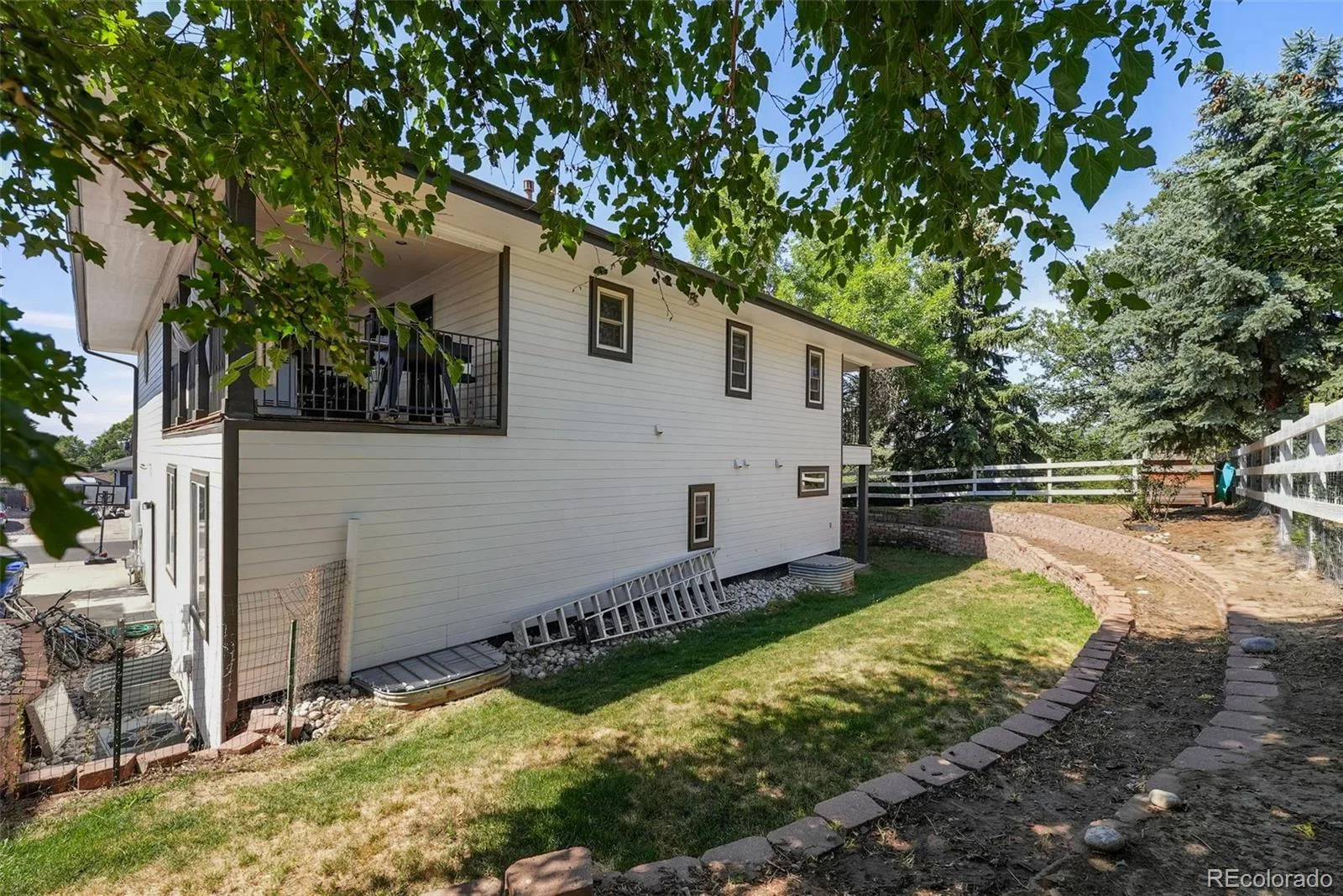 9381 W 67th Place Arvada CO 80004 | MLS #REC9355436 07242026160112 1600 48
