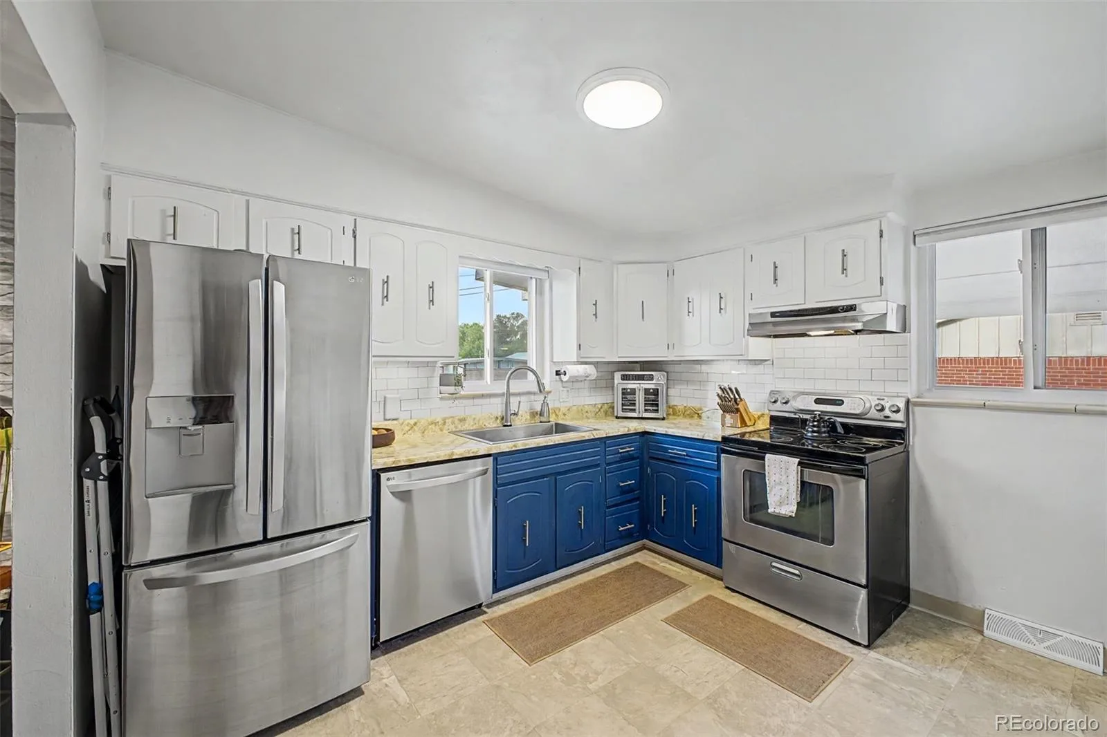 1940 Mcdougal Street Denver CO 80229 | MLS #REC9356226 07232026021633 1600 6