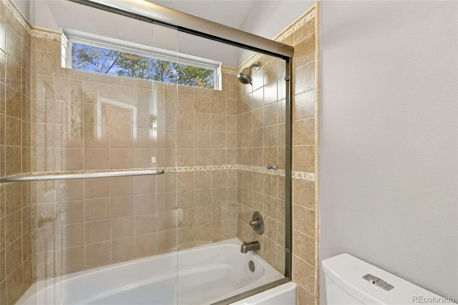 2411 S Holman Circle Lakewood CO 80228 | MLS #REC9357810 10072026164931 1600 37
