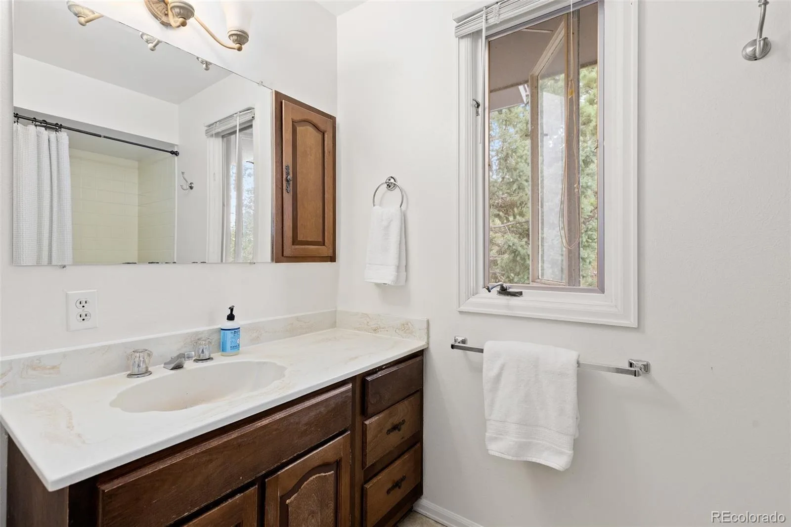 2356 Hiwan Drive #46 Evergreen CO 80439 | MLS #REC9358239 08252026192949 1600 23