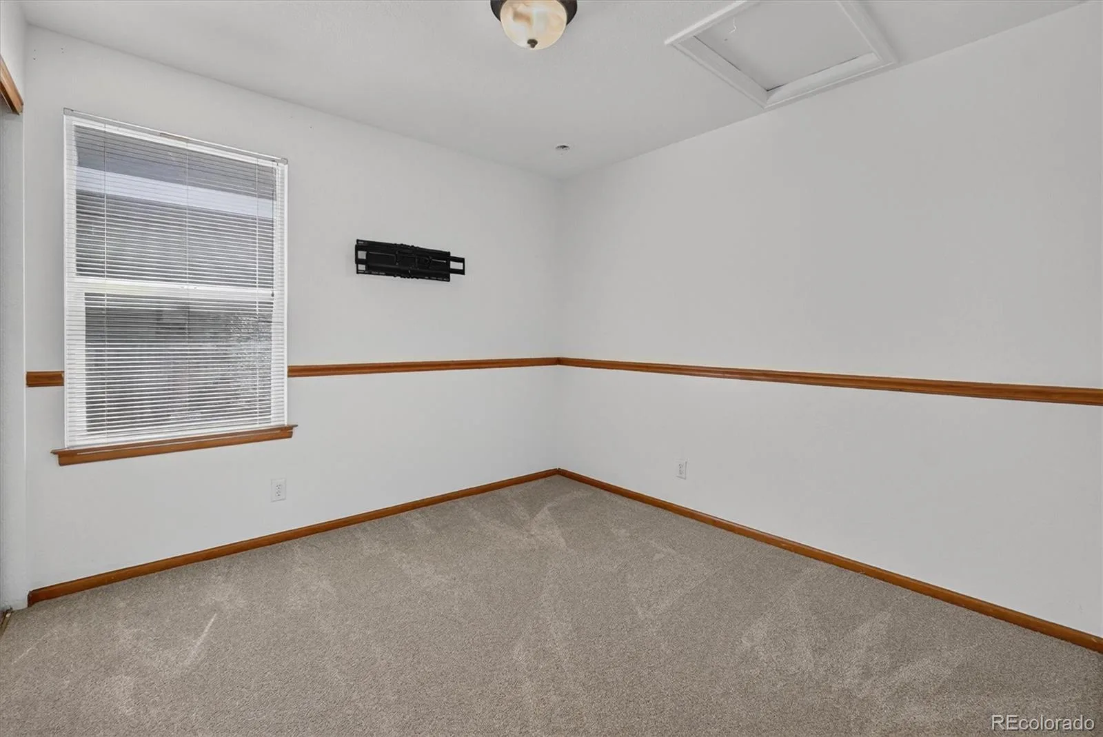 5531 Lewiston Court Denver CO 80239 | MLS #REC9358904 08092026040330 1600 22