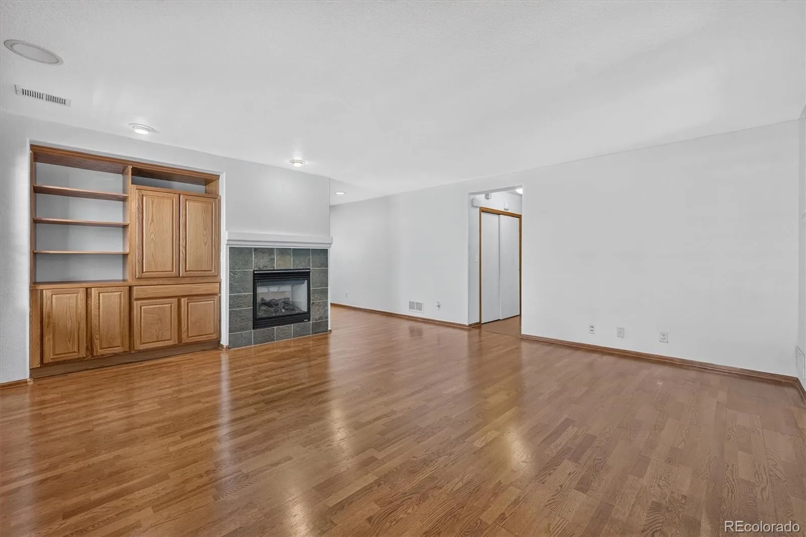 5531 Lewiston Court Denver CO 80239 | MLS #REC9358904 08092026040330 1600 8