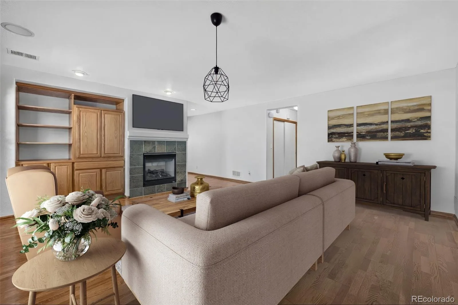 5531 Lewiston Court Denver CO 80239 | MLS #REC9358904 08092026040330 1600 9