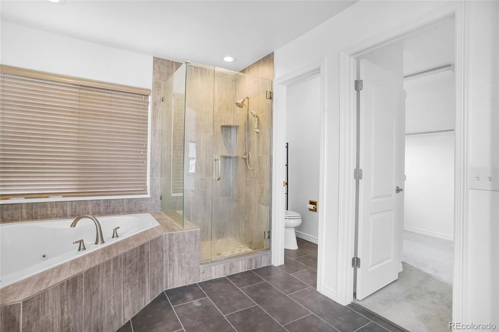 8691 E Hawaii Drive Denver CO 80231 MLS #REC9359025 06082026211901 1600 15