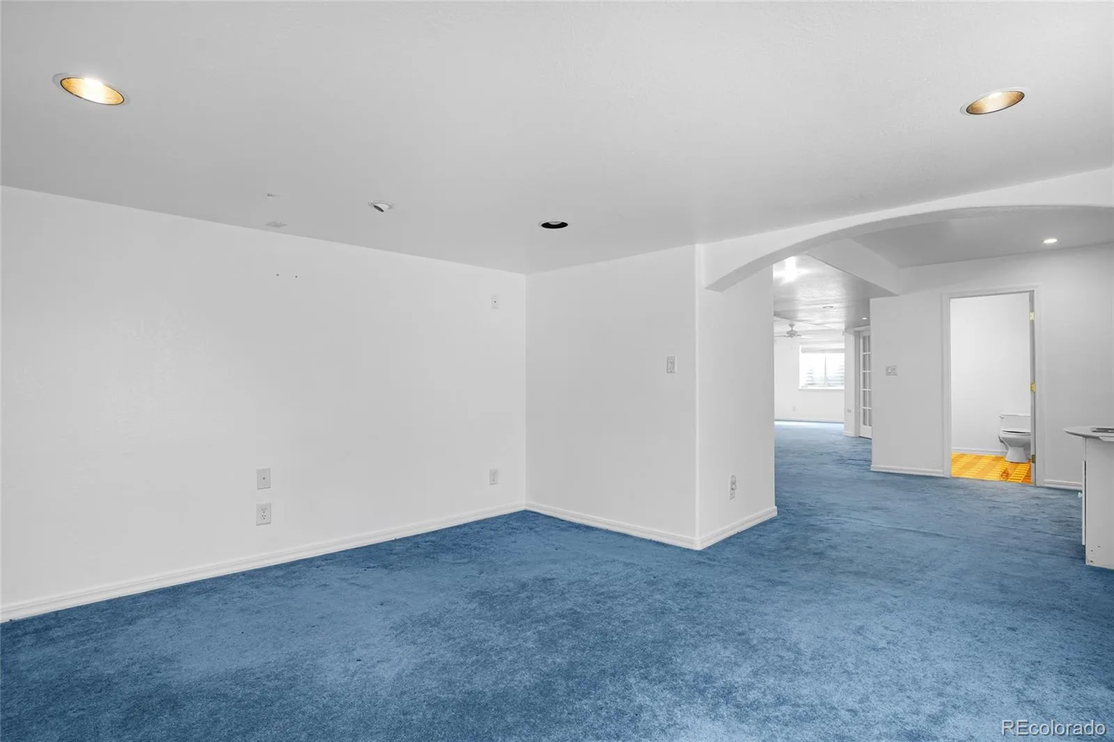 8691 E Hawaii Drive Denver CO 80231 MLS #REC9359025 06082026211901 1600 28