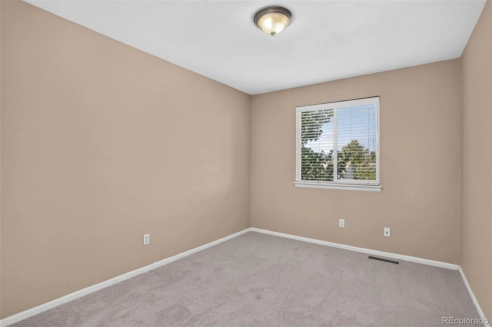 4763 Chandler Court Denver CO 80239 | MLS #REC9359303 08272026152912 1600 22