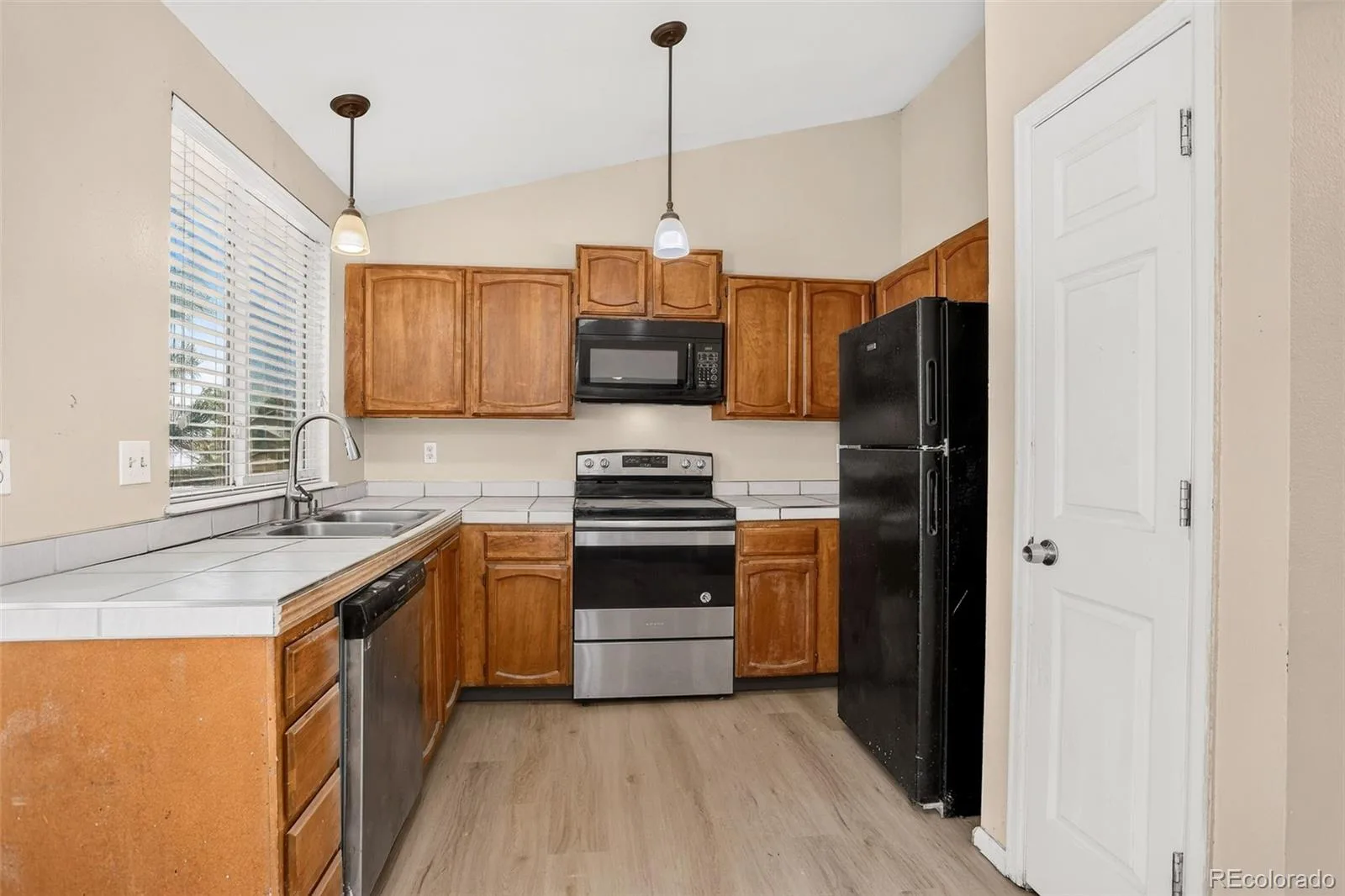 4763 Chandler Court Denver CO 80239 | MLS #REC9359303 08272026152912 1600 7