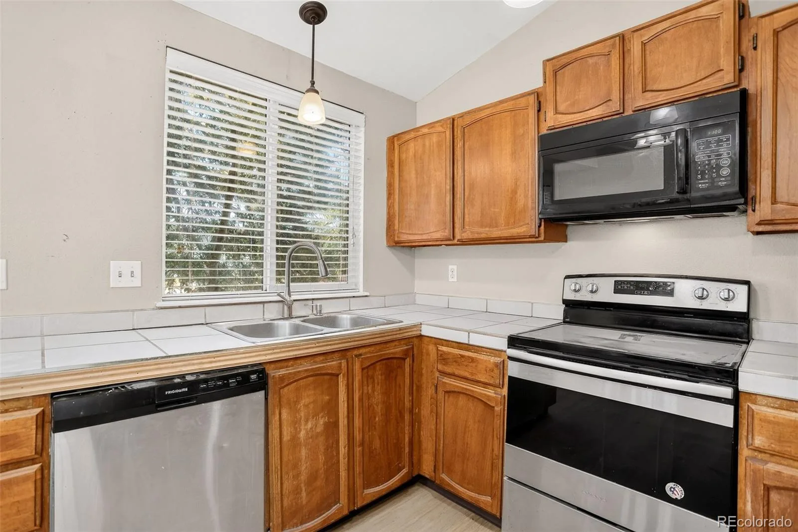 4763 Chandler Court Denver CO 80239 | MLS #REC9359303 08272026152912 1600 9