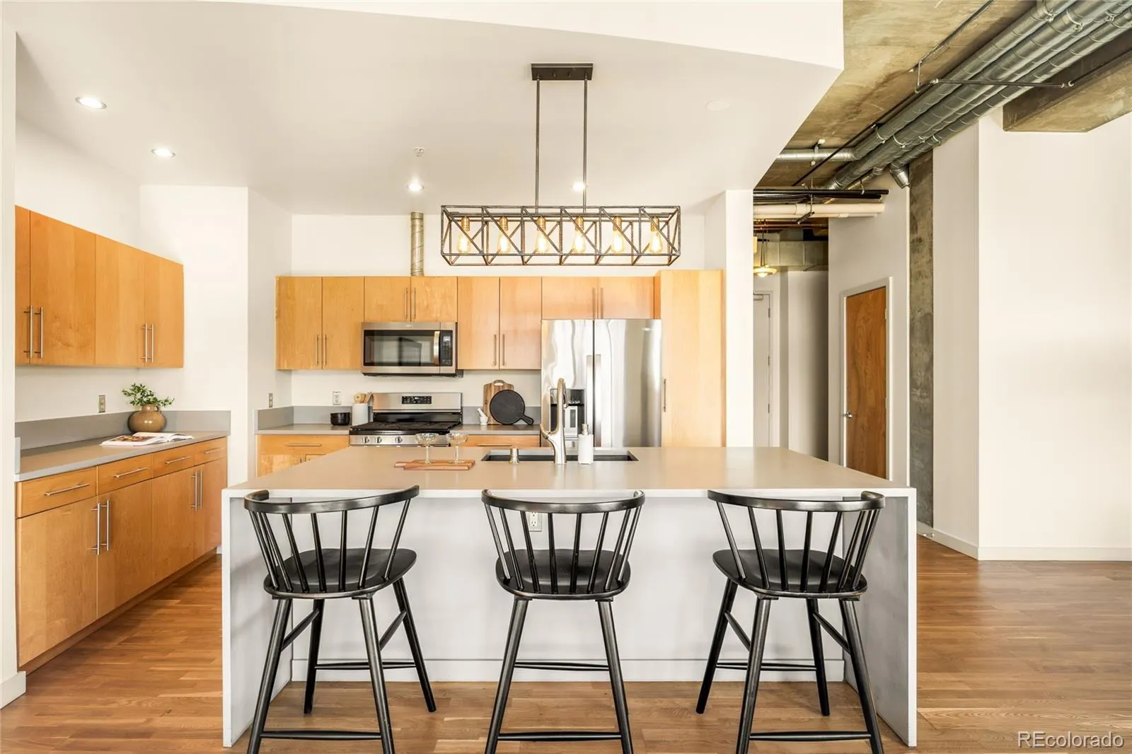 04142026235031 1600 4