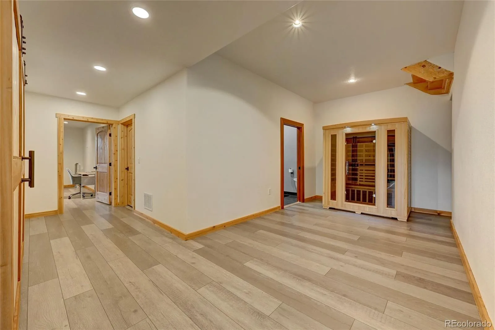7181 S Andrea Lane Morrison CO 80465 | MLS #REC9360527 08032026214608 1600 30