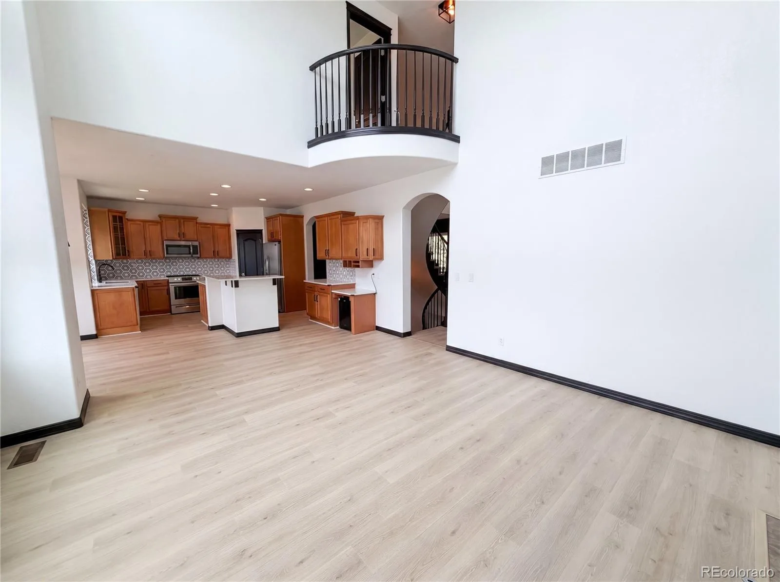 7469 S Biloxi Court Aurora CO 80016 MLS #REC9361457 06012026191515 1600 11