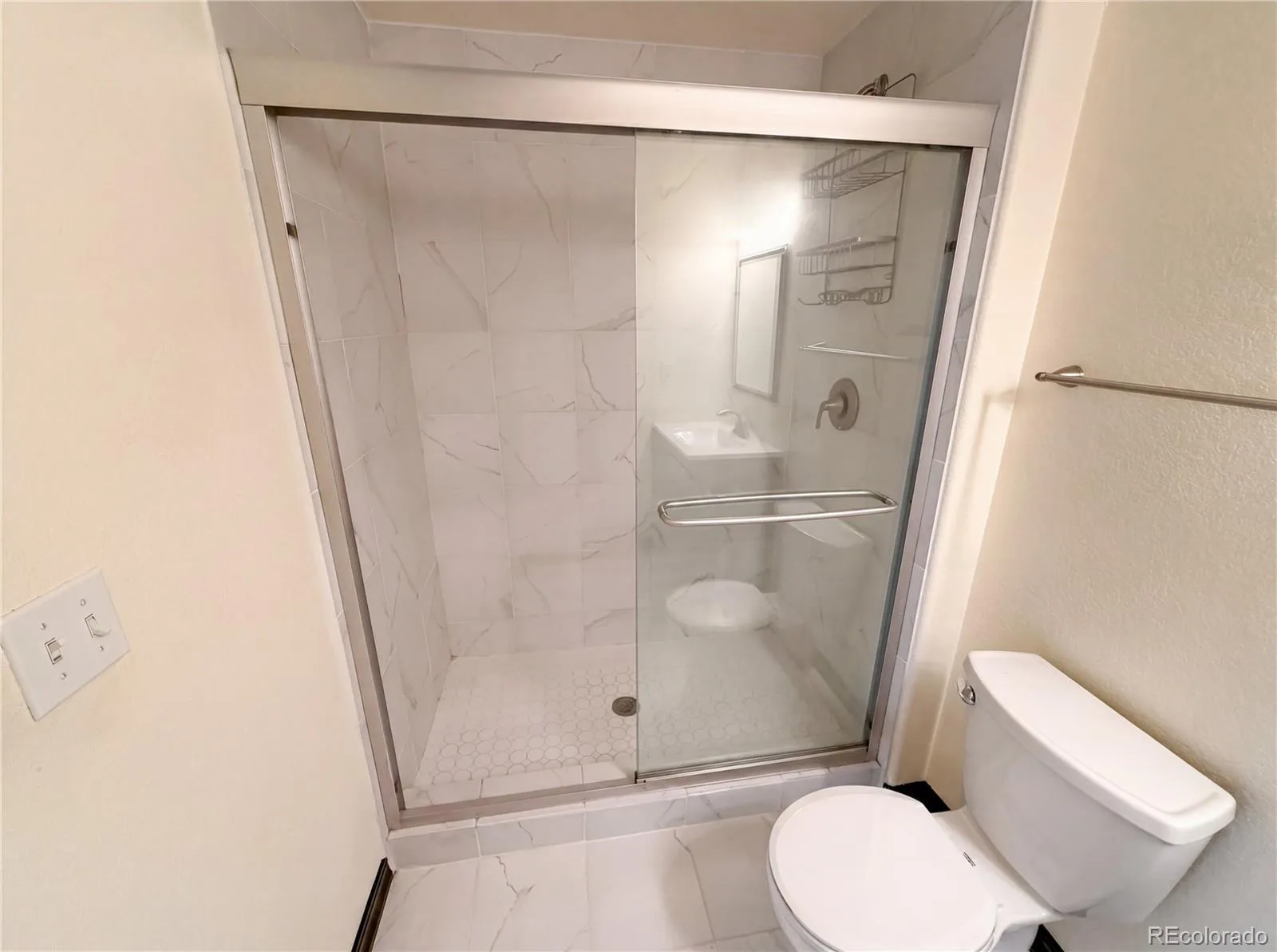 7469 S Biloxi Court Aurora CO 80016 MLS #REC9361457 06012026191515 1600 25