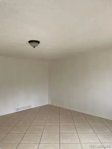 1321 Sable Boulevard Aurora CO 80011 | MLS #REC9362514 02132026143412 385 18