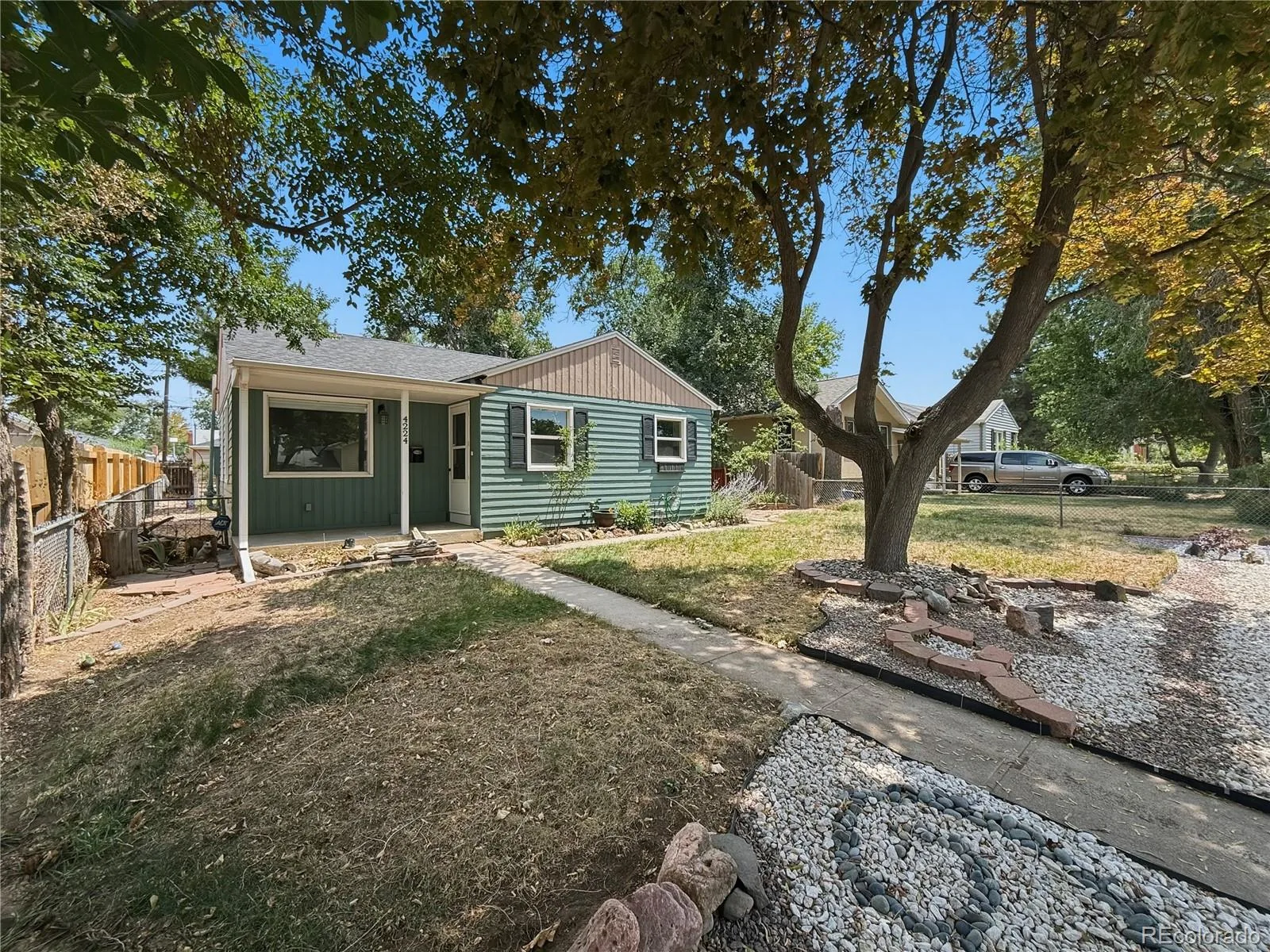 4224 S Fox Street Englewood CO 80110 | MLS #REC9363568 08122026152747 1600 1