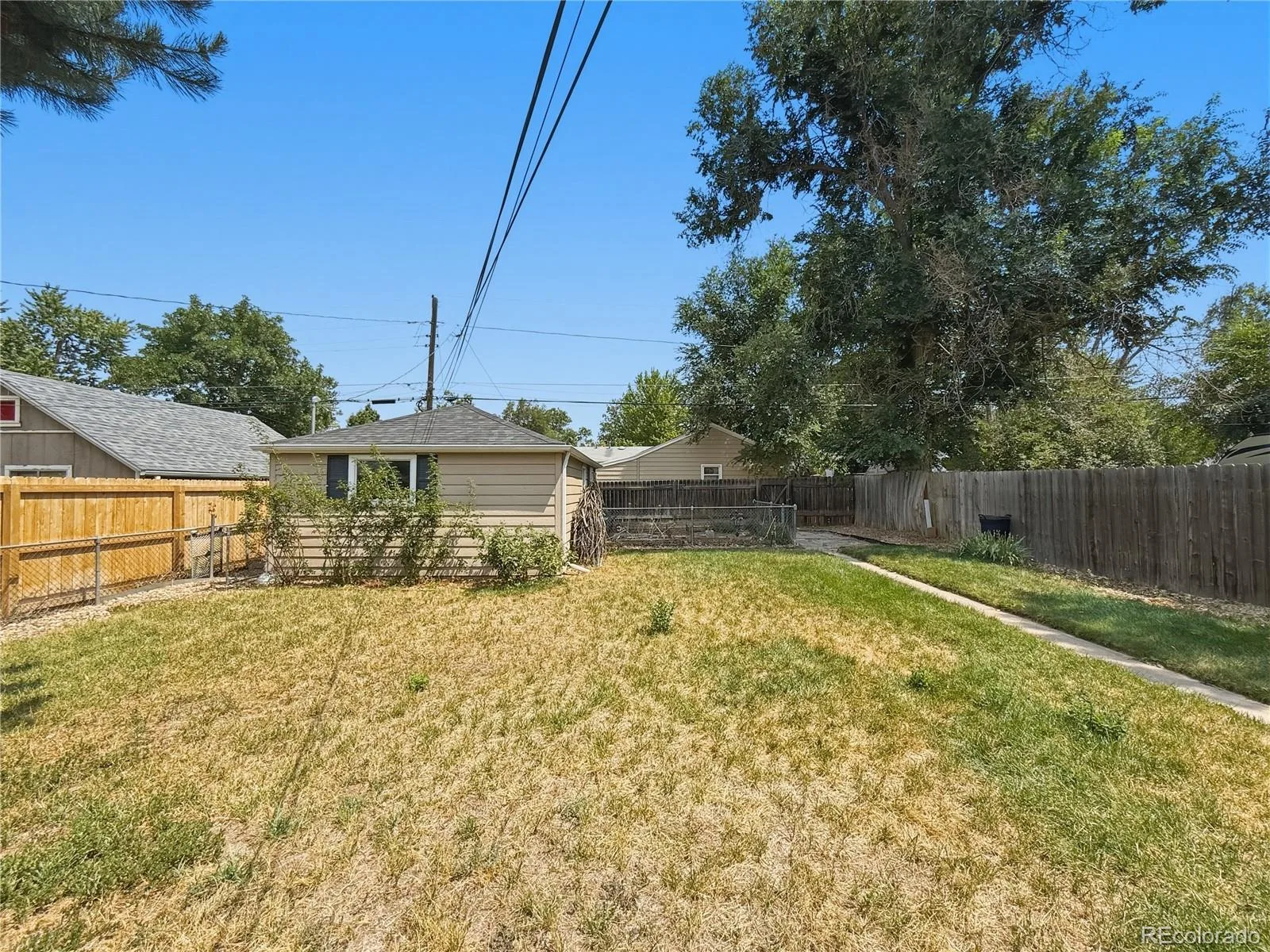 4224 S Fox Street Englewood CO 80110 | MLS #REC9363568 08122026152747 1600 15