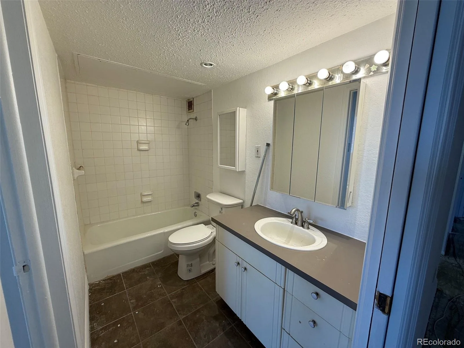 1020 15th Street #26D Denver CO 80202 | MLS #REC9366607 09252026012236 1600 12