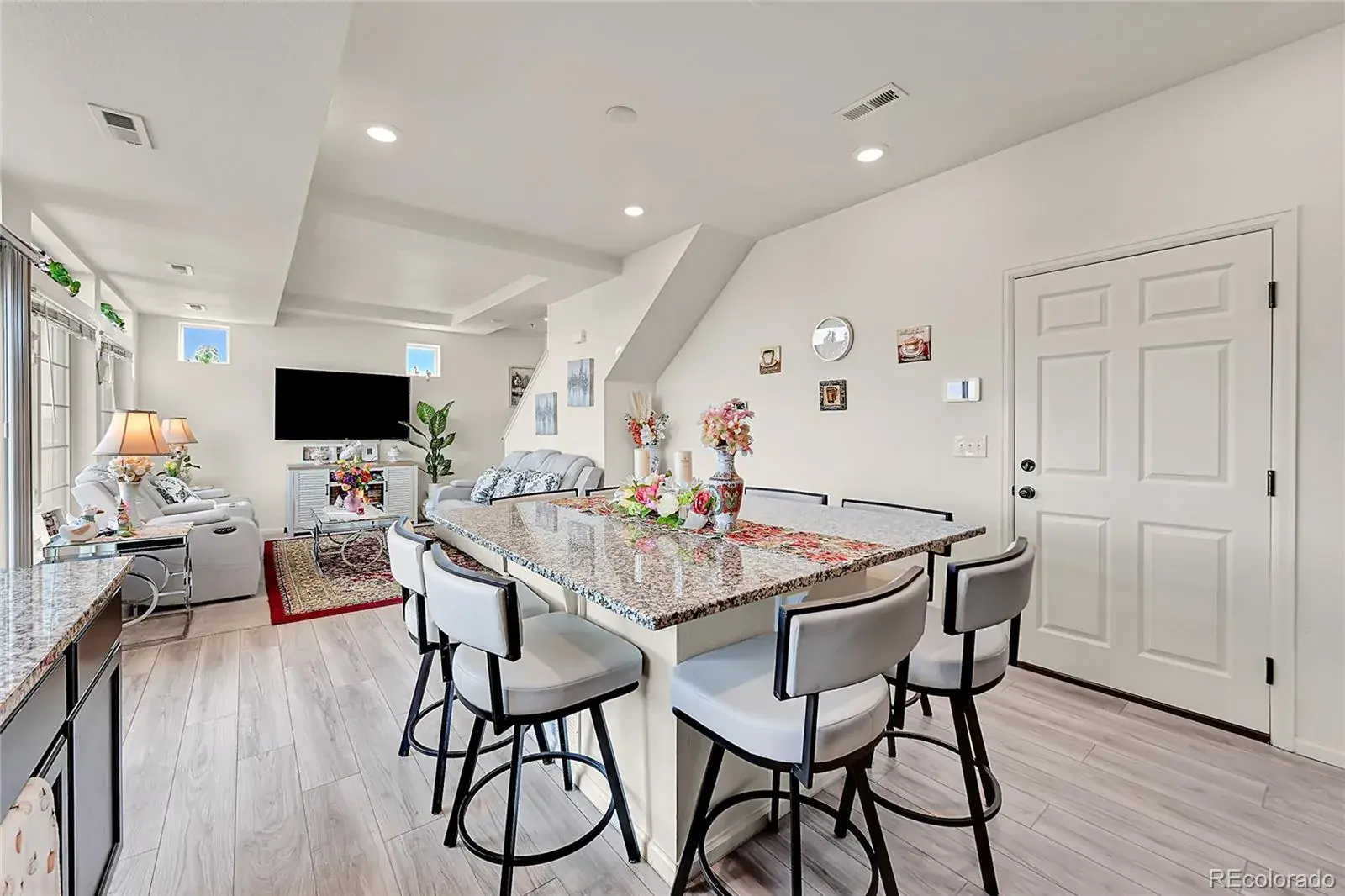 10096 Zeno Street Commerce City CO 80022 | MLS #REC9368237 03022026200702 1600 4