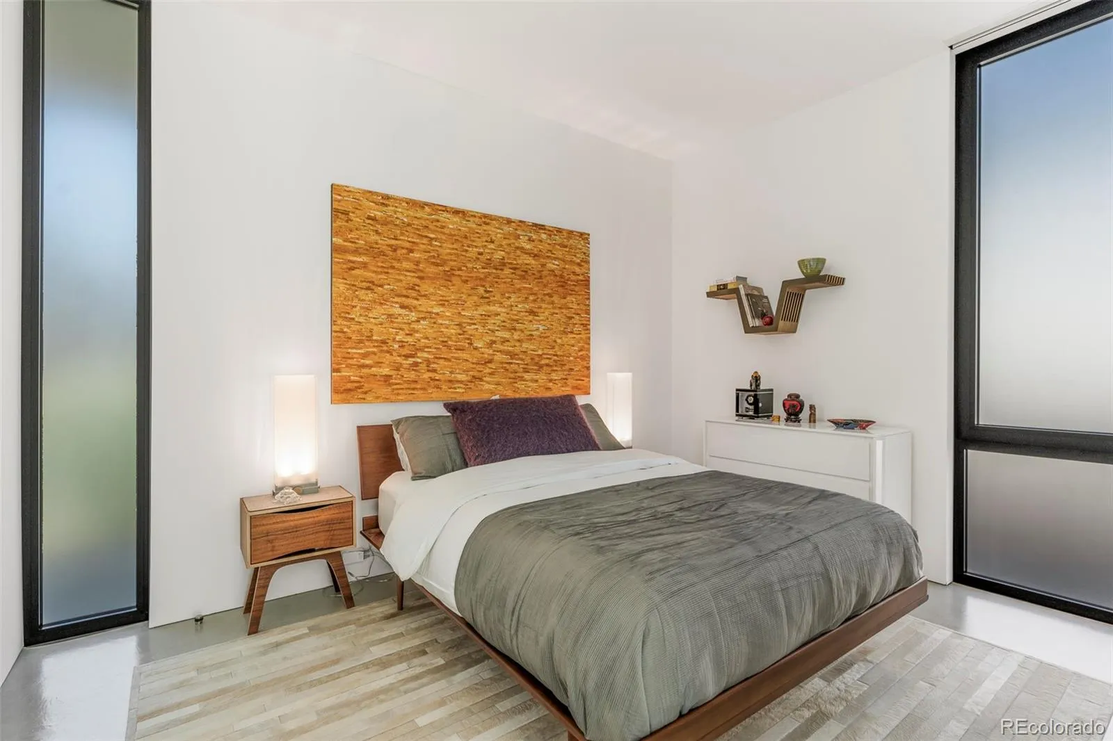 04112026172149 1600 15